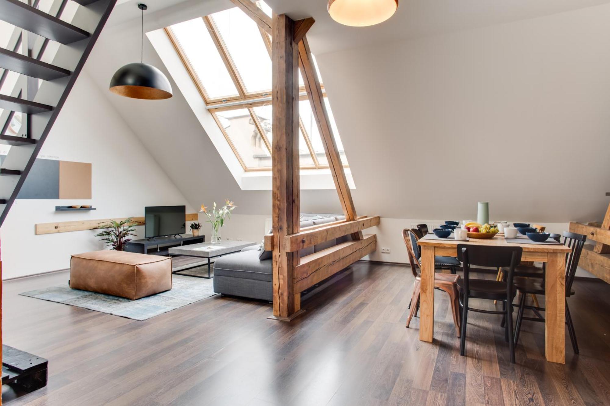 Ultimate 1 Experience - Duplex, Roof Terrace, Castle View, Free Parking Over Weekends Appartamento Praga