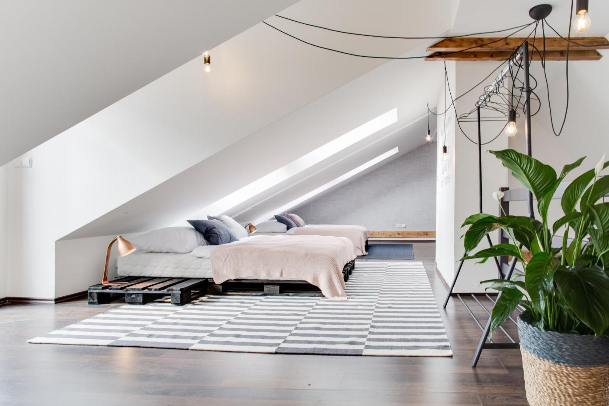 Ultimate 1 Experience - Duplex, Roof Terrace, Castle View, Free Parking Over Weekends Praga